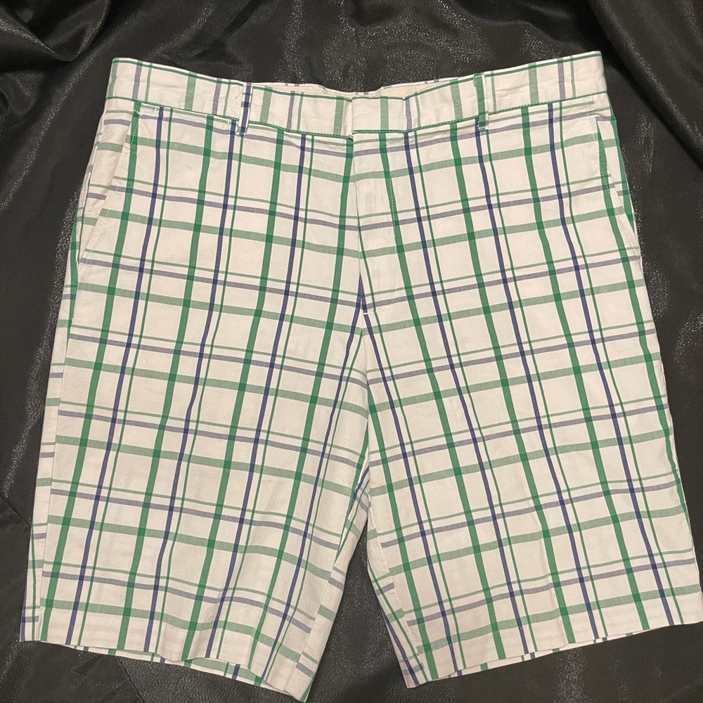 Dockers Golf Shorts - Picture 1 of 3
